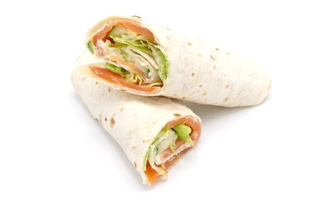 Wrap roomkaas, rucola & gerookte zalm